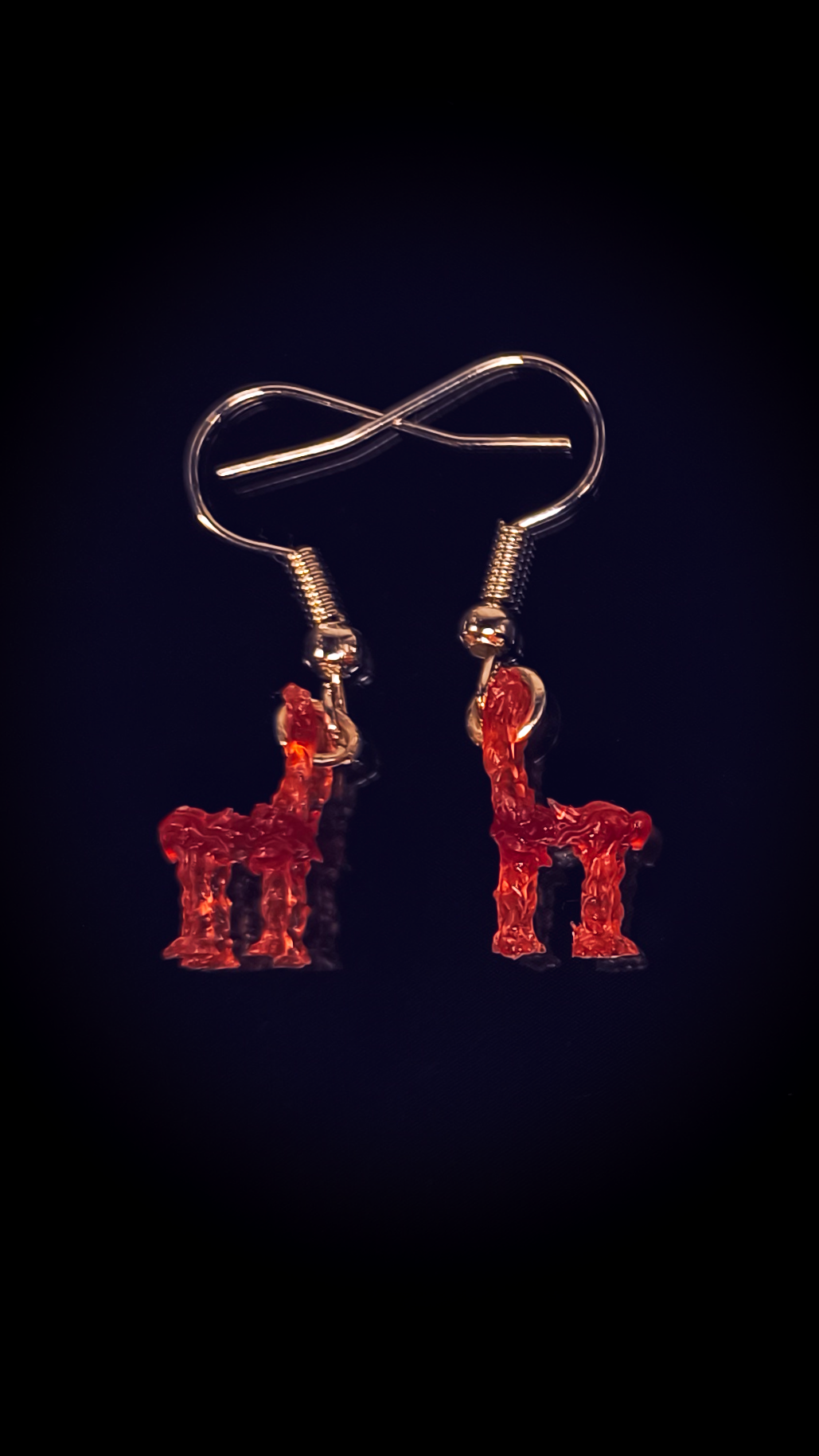 HEART CHAIR Earrings in Cosmic-Red